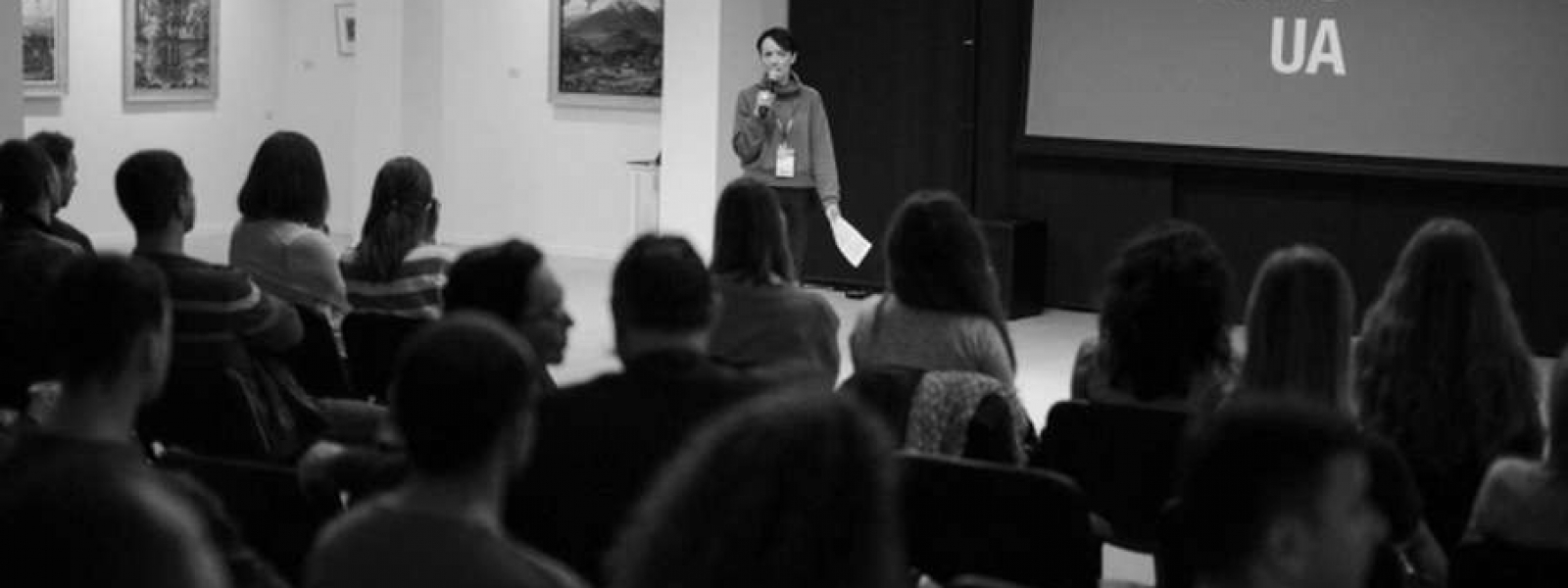 МАНДРІВНИЙ DOCUDAYS UA